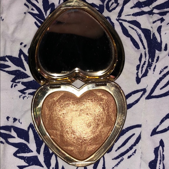 Too faced highlight - Picture 2 of 3